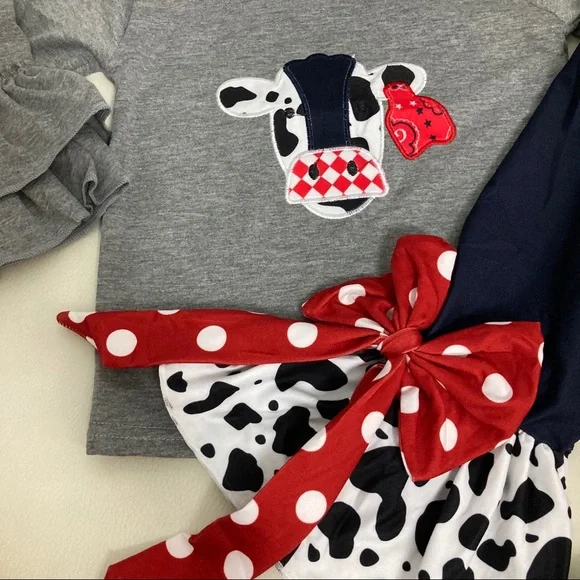 Luxury Embroidered farm girl cow 🐄 🐮cute outfit - Picture 9 of 10